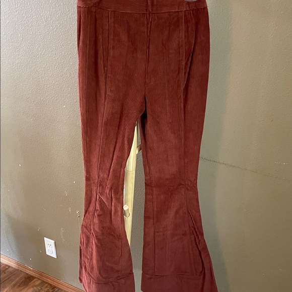 FARM Rio Rust Corduroy Flare Pants - Picture 9 of 10